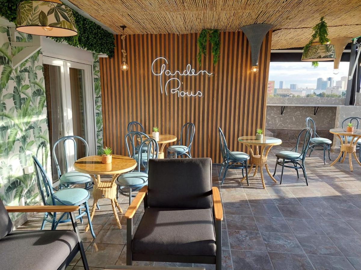 Hostal Garden Rous Paiporta Exteriör bild