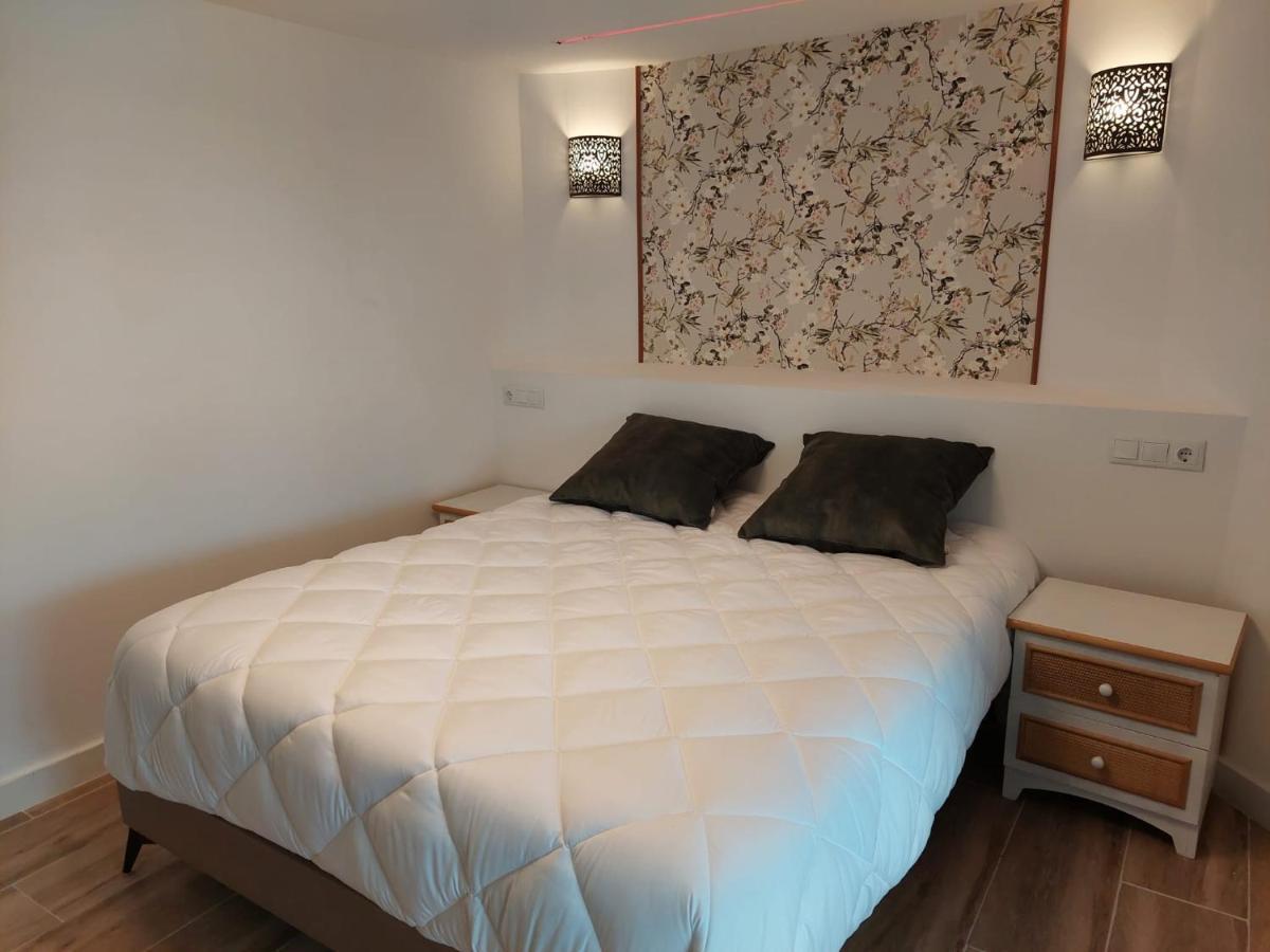 Hostal Garden Rous Paiporta Exteriör bild